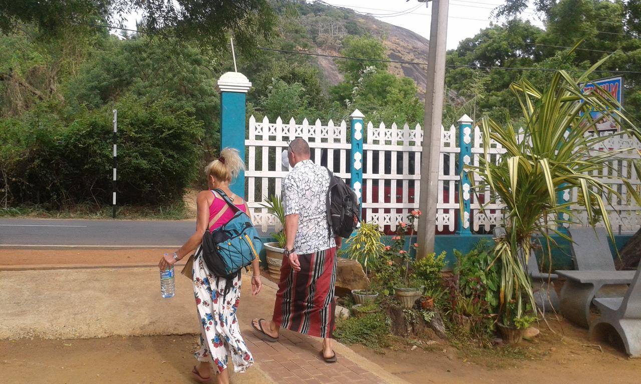 Ferienwohnung Family Nest Dambulla Exterior foto